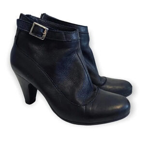 Browns Made in Italy Black Ankle Boots Back  Zipper